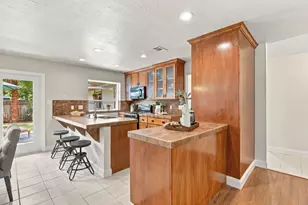 6328 Chapel View Ln, Citrus Heights, CA 95621 - Photo 24