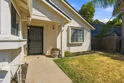 139 Branding Iron Way, Galt, CA 95632 - Photo 4