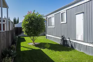 E Yosemite, Manteca, CA 95336 - Photo 12