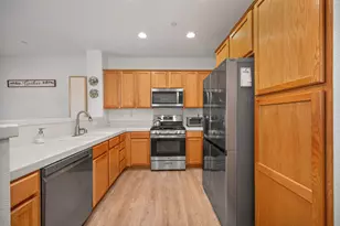 1103 Esplanade Cir, Folsom, CA 95630 - Photo 12