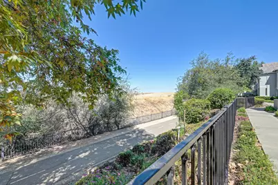 1103 Esplanade Circle, Folsom, CA 95630 - Photo 2
