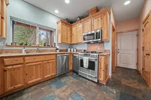 488 Mauna Kea Dr, Arnold, CA 95223 - Photo 14