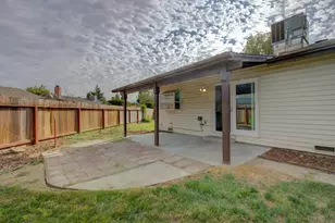 2945 Hughes Ct, Turlock, CA 95382 - Photo 18