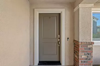 4388 Silver Cedar Lane, Sacramento, CA 95834 - Photo 2