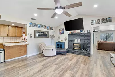 18654 Ridgedale Drive, Madera, CA 93638 - Photo 8