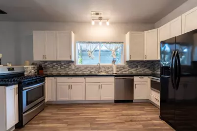 344 B Street, Yuba City, CA 95991 - Photo 6