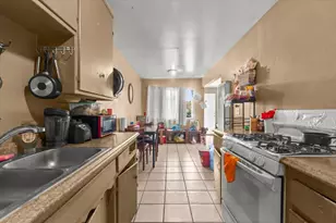 7837 Sayonara Dr, Citrus Heights, CA 95610 - Photo 12