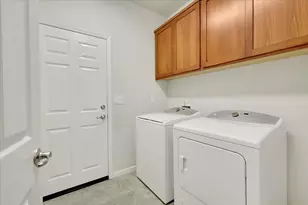 2050 Moss Glen Loop, Linda, CA 95901 - Photo 18