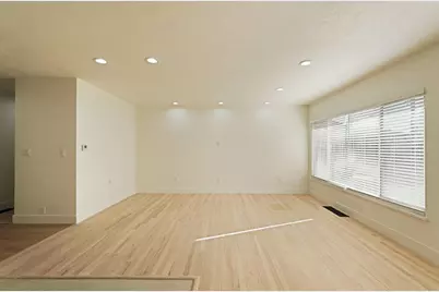 19 N Wellington Way, Lodi, CA 95242 - Photo 10