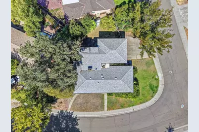 701 Elmwood, Davis, CA 95616 - Photo 2