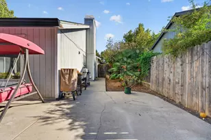 118 Ferrera Dr, Folsom, CA 95630 - Photo 24