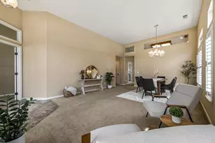 9904 River Oaks Dr, Stockton, CA 95209 - Photo 4