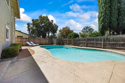 911 Graywood Circle, Stockton, CA 95209 - Photo 40