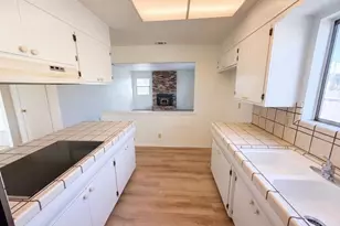 1372 Ruffino Ct, Manteca, CA 95336 - Photo 2