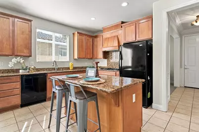 1587 Maple Valley Street, Manteca, CA 95336 - Photo 14