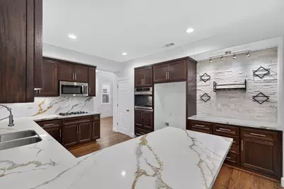 719 Lars Court, Modesto, CA 95351 - Photo 14