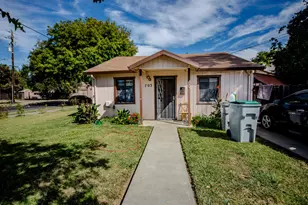 703 5th St, Woodland, CA 95695 - Photo 1