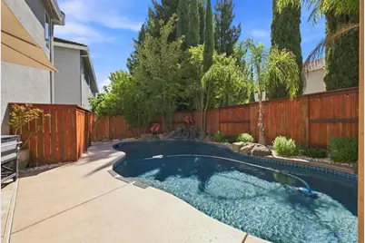 3705 Grand Point Lane, Elk Grove, CA 95758 - Photo 48