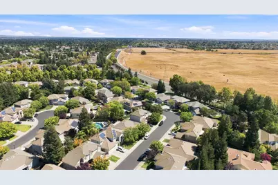 3705 Grand Point Lane, Elk Grove, CA 95758 - Photo 58
