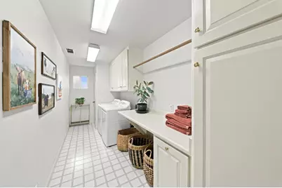 958 Wellesley Avenue, Modesto, CA 95350 - Photo 18