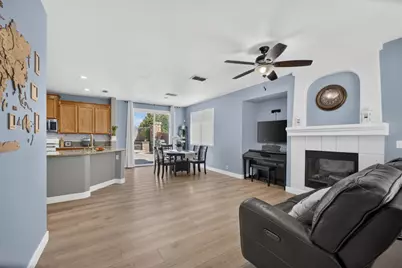 7993 Windgate Way, Sacramento, CA 95828 - Photo 6