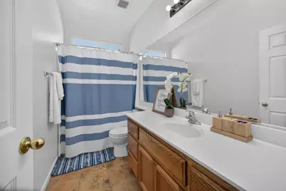 7993 Windgate Way, Sacramento, CA 95828 - Photo 22