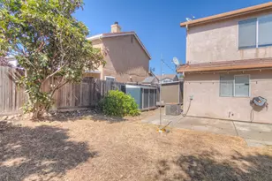 1917 Hillock Ct, Rocklin, CA 95765 - Photo 32
