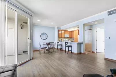 5201 Laguna Oaks Drive #13, Elk Grove, CA 95758 - Photo 8