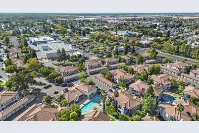 5201 Laguna Oaks Drive #13, Elk Grove, CA 95758 - Photo 38