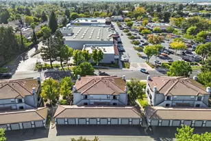 5201 Laguna Oaks Dr, Elk Grove, CA 95758 - Photo 30