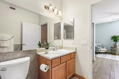 5201 Laguna Oaks Drive #13, Elk Grove, CA 95758 - Photo 24