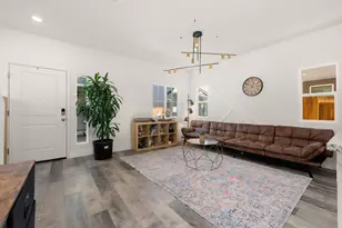 9025 Sausalito Ln, Roseville, CA 95747 - Photo 6