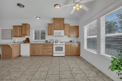 Queen Way #29, Livingston, CA 95334 - Photo 14