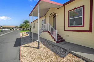 Queen Way, Livingston, CA 95334 - Photo 1