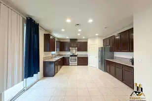 180 Summer Stroll Cir, Sacramento, CA 95823 - Photo 4