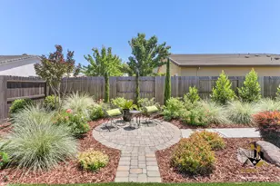 8256 Schellhous Dr, Roseville, CA 95747 - Photo 26