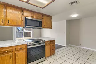 738 Evergreen Way, Manteca, CA 95336 - Photo 10