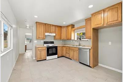 7628 Kensington Drive, Citrus Heights, CA 95610 - Photo 18