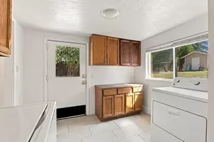 7628 Kensington Dr, Citrus Heights, CA 95610 - Photo 24