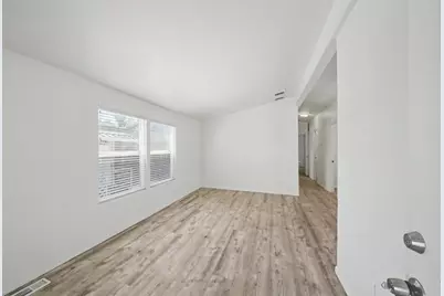 Bourn #123, Woodland, CA 95776 - Photo 6