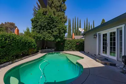 2816 Conway Court, Sacramento, CA 95826 - Photo 34