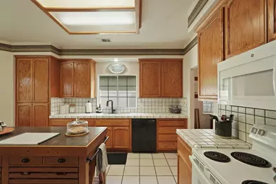 600 Cypress Run, Woodbridge, CA 95258 - Photo 6