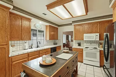 600 Cypress Run, Woodbridge, CA 95258 - Photo 8