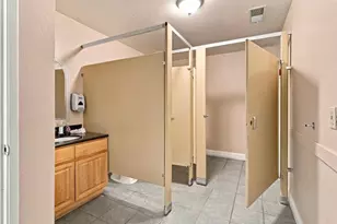 411 W 11th St, Tracy, CA 95376 - Photo 24