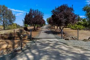 3781 Cattle Dr, Shingle Springs, CA 95682 - Photo 4