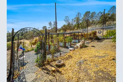 4711 Meadowview Acres Road, Cool, CA 95614 - Photo 26