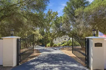 21400 Oak Grove Court, Grass Valley, CA 95949 - Photo 2