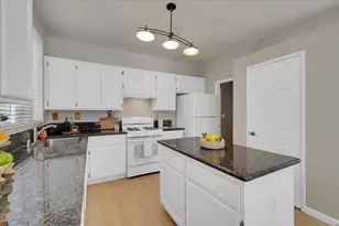 6944 Saddle Horse Way, Citrus Heights, CA 95621 - Photo 12