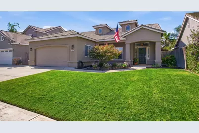 2186 Typhoon Court, Turlock, CA 95380 - Photo 2