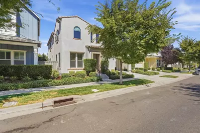 3325 Dullanty Way, Sacramento, CA 95816 - Photo 2